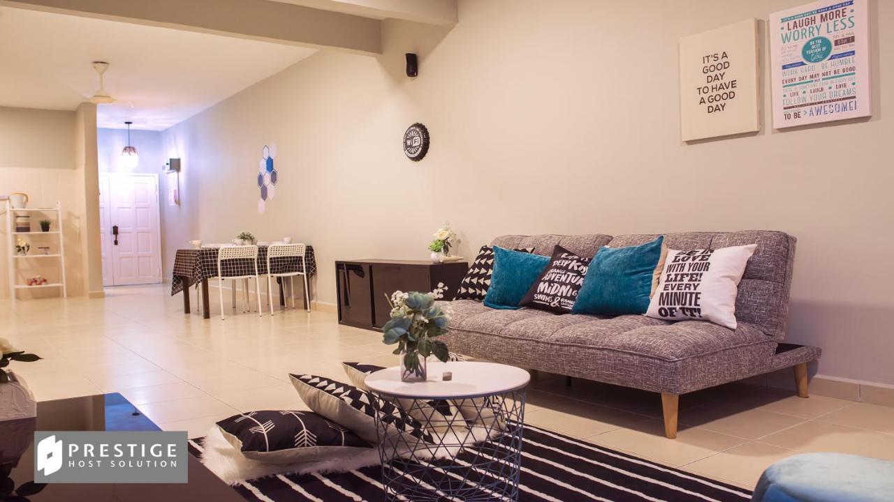 Prestige Pelangi Riverside's Home Kota Bharu Eksteriør billede