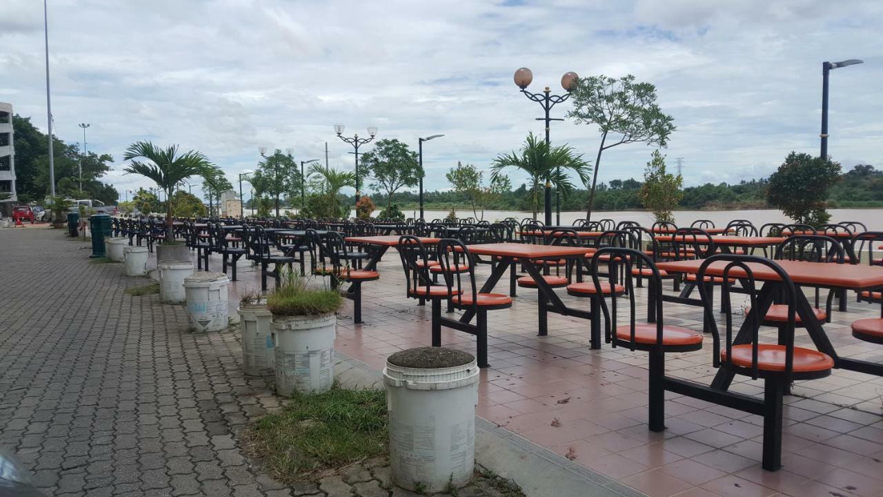 Prestige Pelangi Riverside's Home Kota Bharu Eksteriør billede